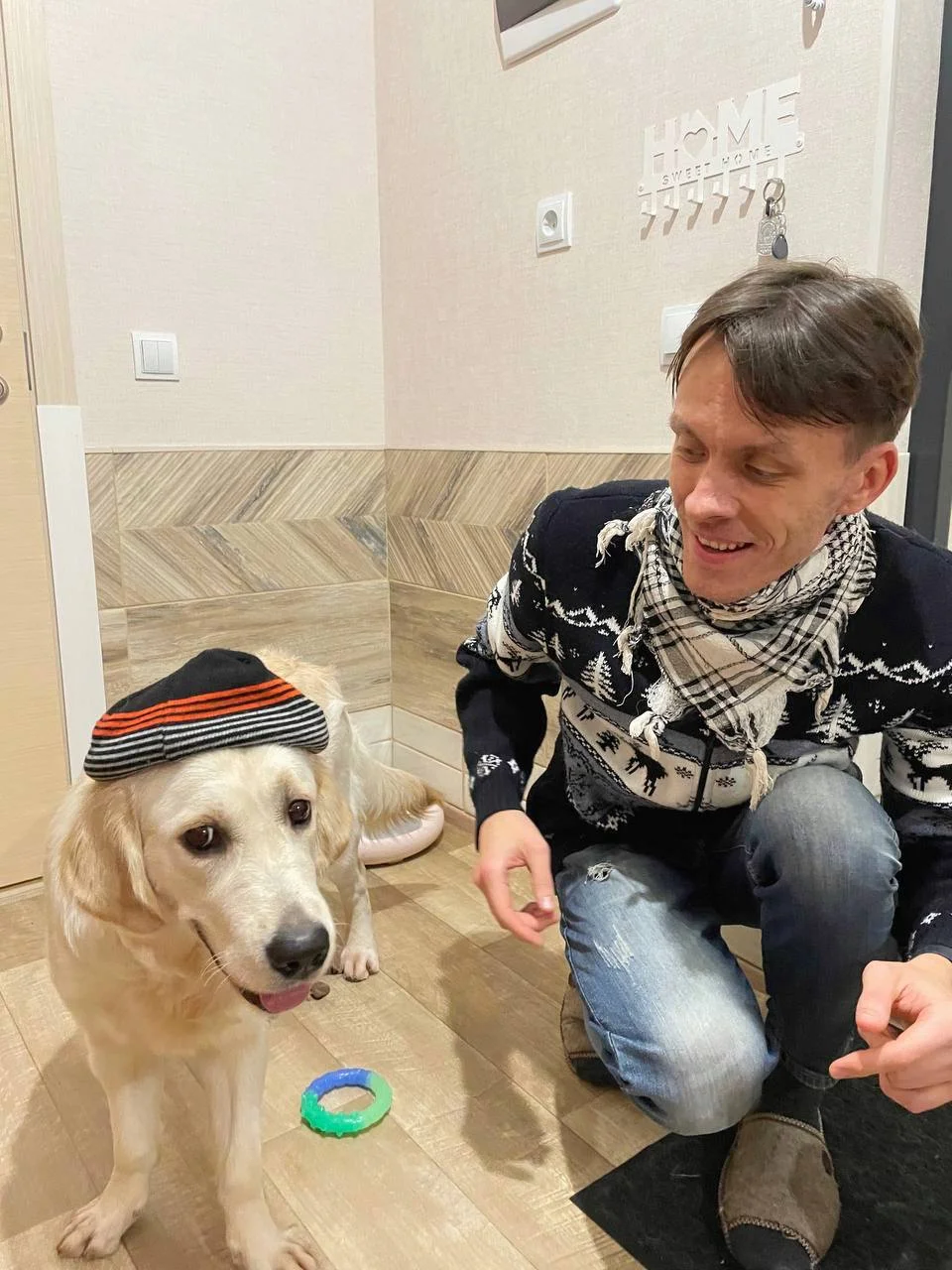 Молли вчера стукнуло 9 месяцев😳